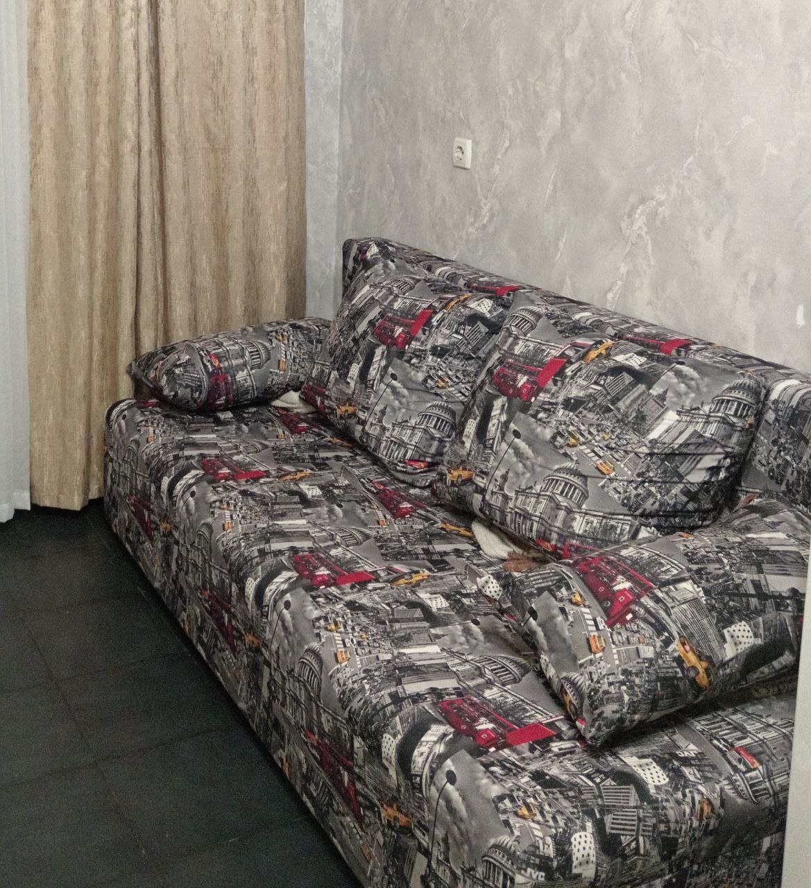 Продажа дома с участком и автомобилем Волга